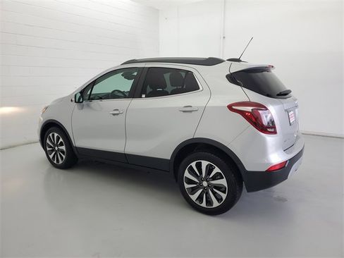 Used 2018 Buick Encore Preferred image 7