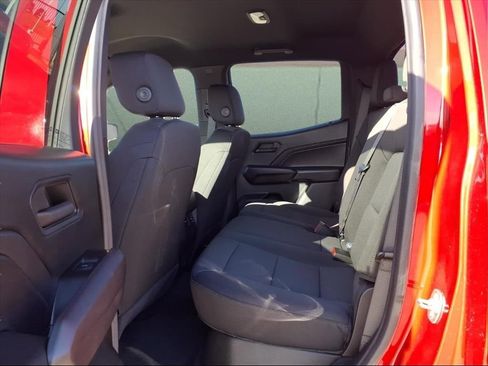 Used 2024 Chevrolet Colorado Trail Boss w/ Technology Package image 10