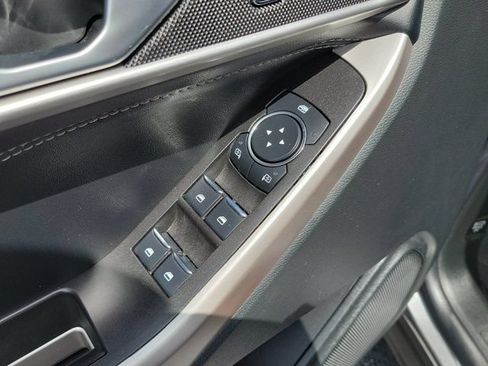 Certified 2023 Ford Explorer XLT RWD image 16