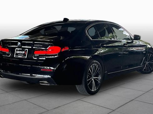 Used 2023 BMW 530e w/ Convenience Package RWD image 11