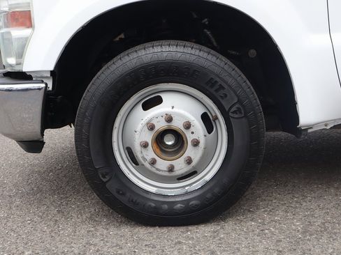 Used 2008 Ford F350 XLT image 27