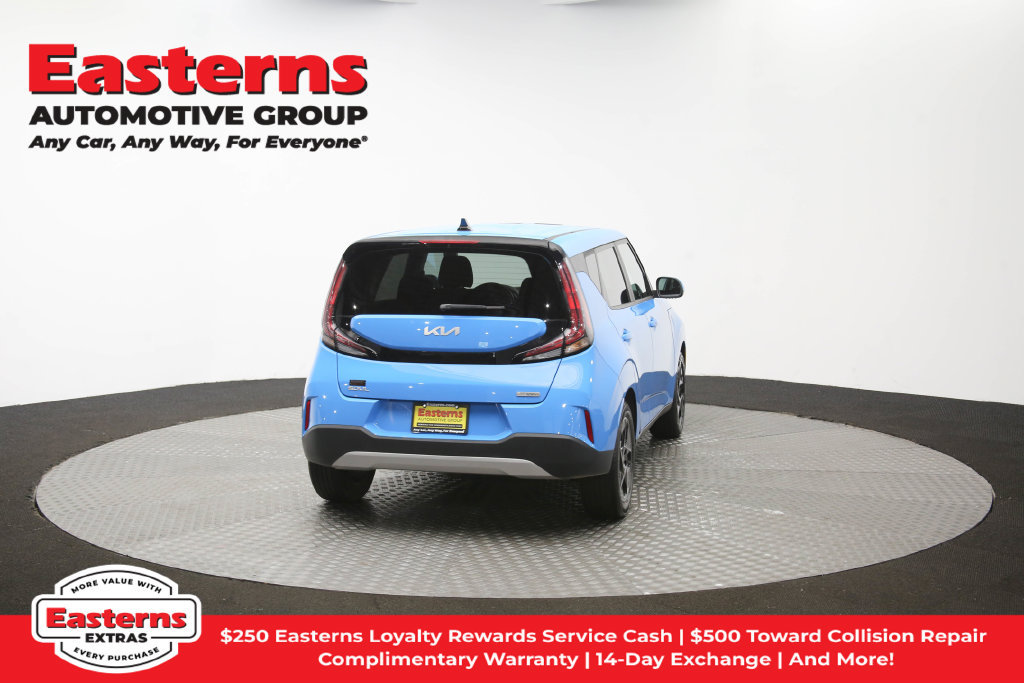 Used 2023 Kia Soul EX FWD image 43