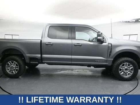 Used 2024 Ford F250 Lariat image 13