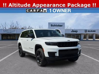 Used 2023 Jeep Grand Cherokee L Laredo