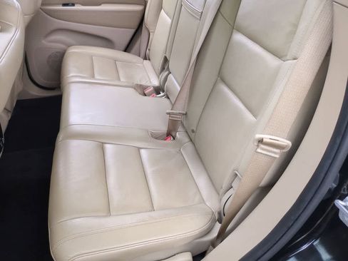 Used 2021 Jeep Grand Cherokee Limited AWD/4WD image 21