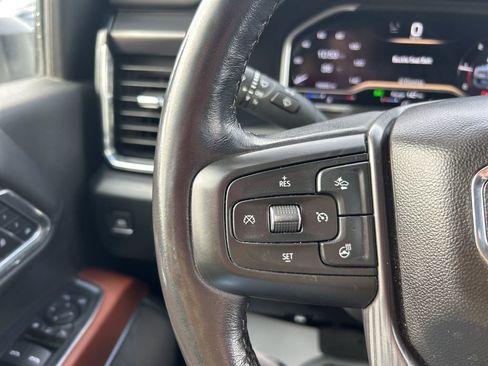 Used 2024 GMC Sierra 3500 Denali Ultimate image 16