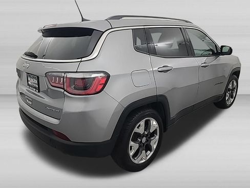 Used 2020 Jeep Compass Limited FWD image 4