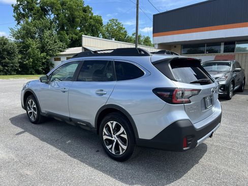 Used 2022 Subaru Outback Limited XT AWD/4WD image 8