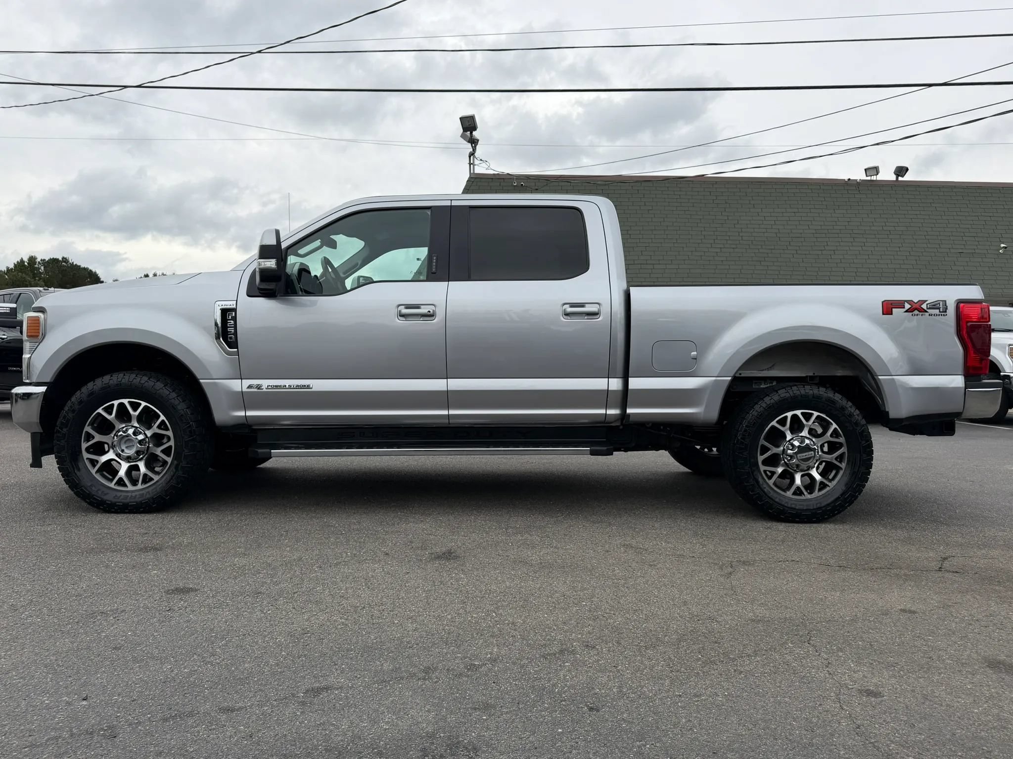 Used 2021 Ford F250 Lariat AWD/4WD image 8