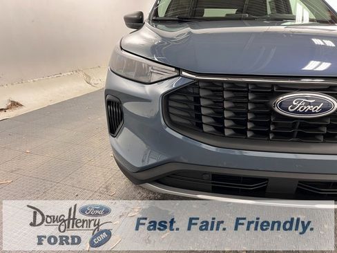 New 2026 Ford Escape Active w/ Cold Weather Package image 9