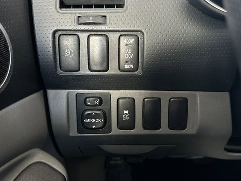 Used 2015 Toyota Tacoma PreRunner w/ TRD Sport Package image 24