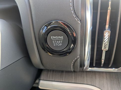 New 2025 Ford Expedition Max Platinum w/ Platinum Ultimate Package image 32