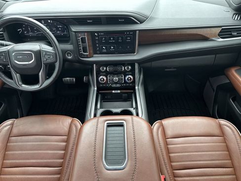 Used 2023 GMC Yukon XL Denali Ultimate image 19