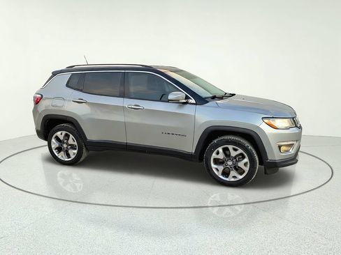 Used 2020 Jeep Compass Limited AWD/4WD image 8