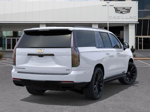 New 2026 Cadillac Escalade ESV Platinum Sport w/ LPO, ONYX Package AWD/4WD image 4