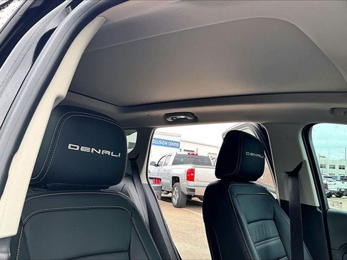 Used 2022 GMC Terrain Denali w/ Black Diamond Edition AWD/4WD image 30