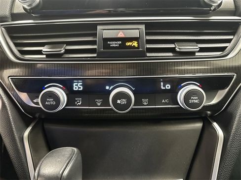 Used 2022 Honda Accord Sport image 30