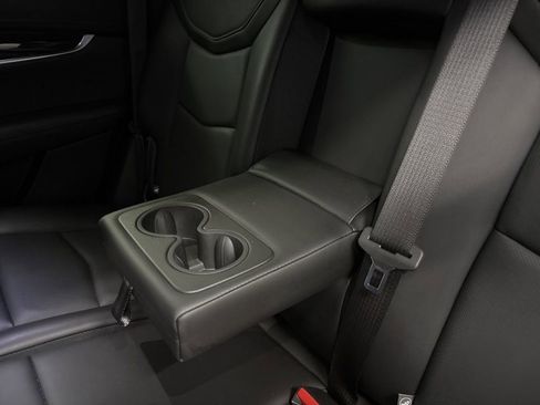 Used 2025 Cadillac XT5 Premium Luxury image 18