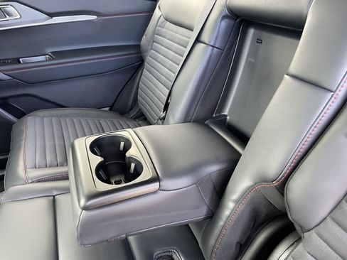 New 2026 Ford Explorer ST-Line image 37