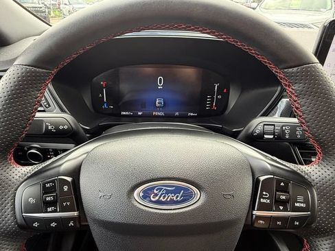 Certified 2024 Ford Escape ST-Line w/ Tech Pack #1 AWD/4WD image 21