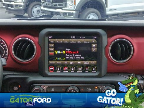 Used 2019 Jeep Wrangler Unlimited Rubicon image 17