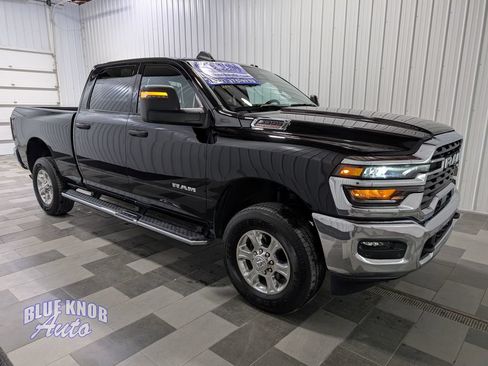 Used 2026 RAM 2500 Big Horn AWD/4WD image 6