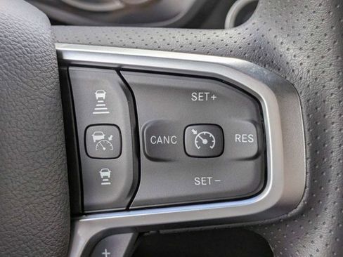 New 2026 RAM 1500 Express AWD/4WD image 25