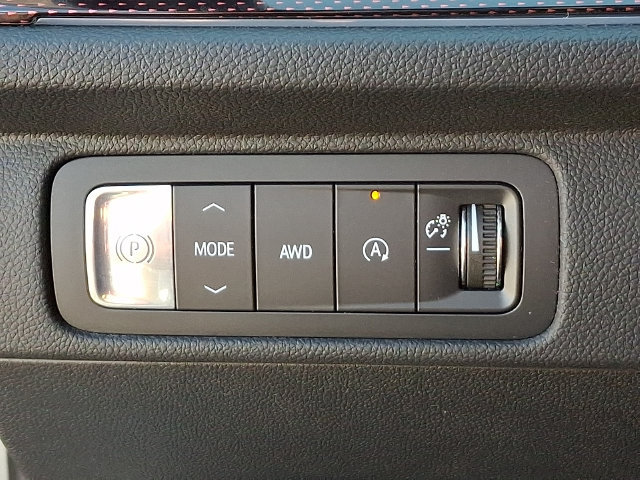 Used 2026 Chevrolet Traverse RS AWD/4WD image 9