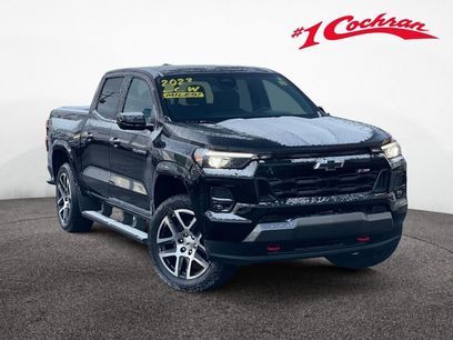 Used 2023 Chevrolet Colorado Z71 w/ Z71 Convenience Package 2