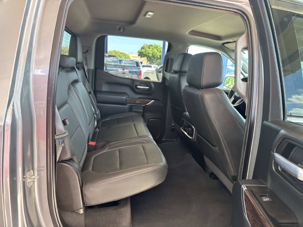Used 2021 GMC Sierra 1500 SLT RWD image 12