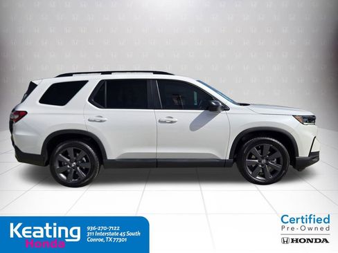Certified 2025 Honda Pilot Sport image 9