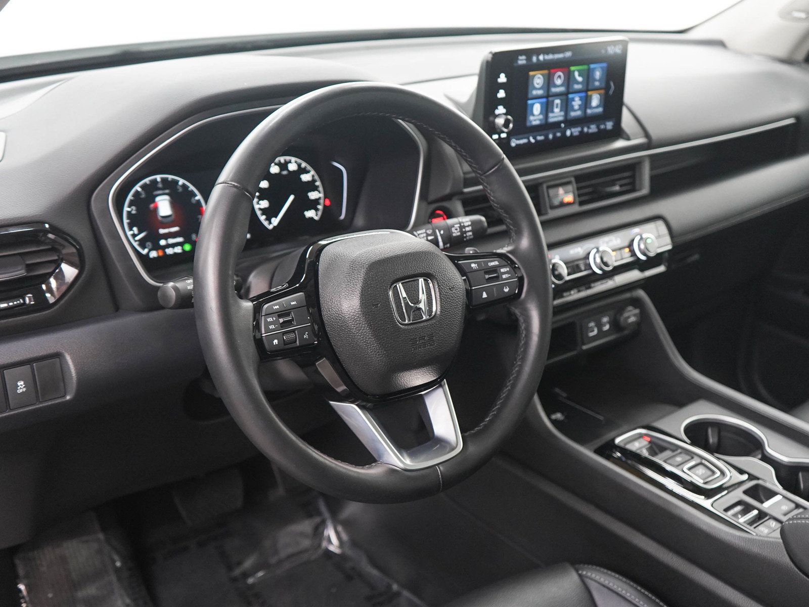 Used 2025 Honda Pilot Touring image 21