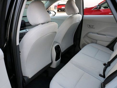 Used 2025 Hyundai Kona SEL image 20