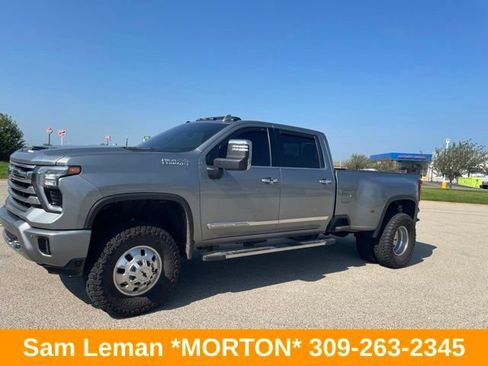 Used 2024 Chevrolet Silverado 3500 High Country w/ High Country Premium Package AWD/4WD image 6
