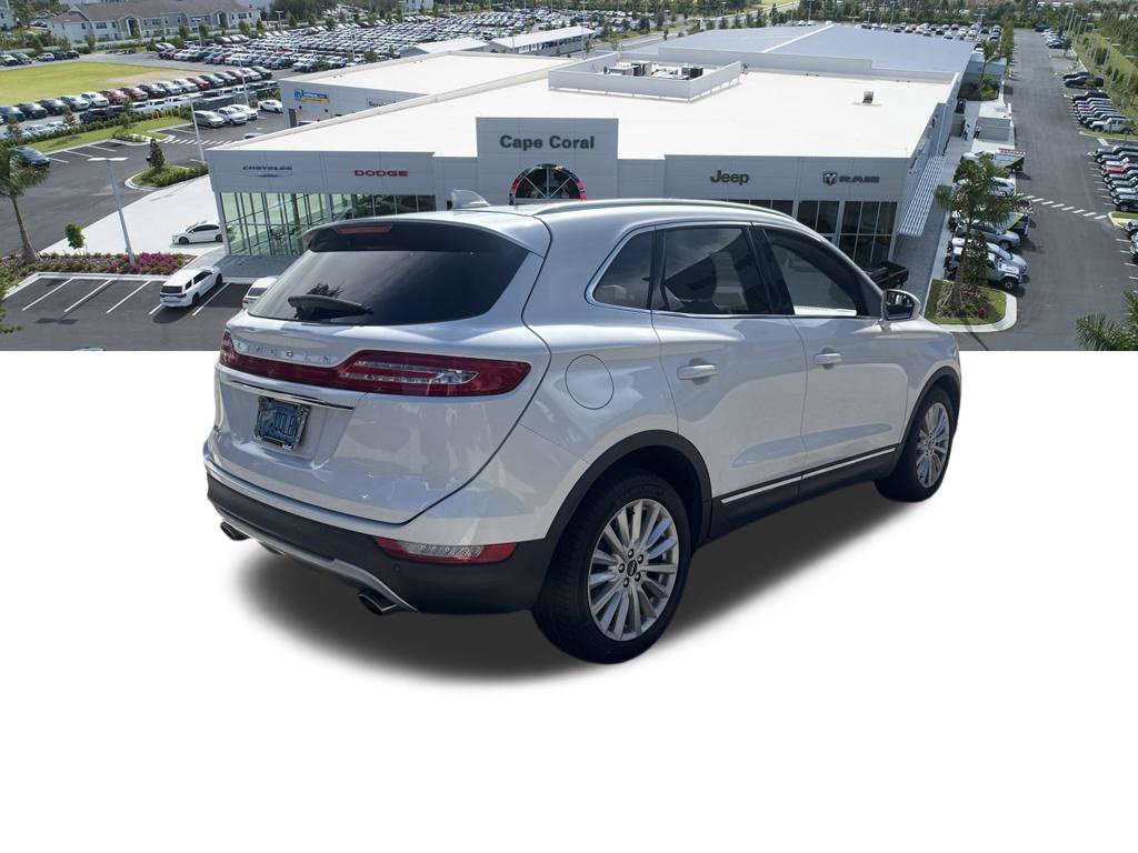 Used 2019 Lincoln MKC Premiere FWD image 5