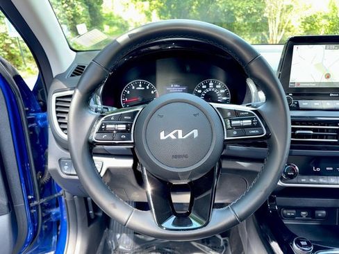 Used 2022 Kia Seltos S image 13