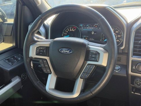 Used 2018 Ford F150 Lariat w/ Equipment Group 502A Luxury image 19