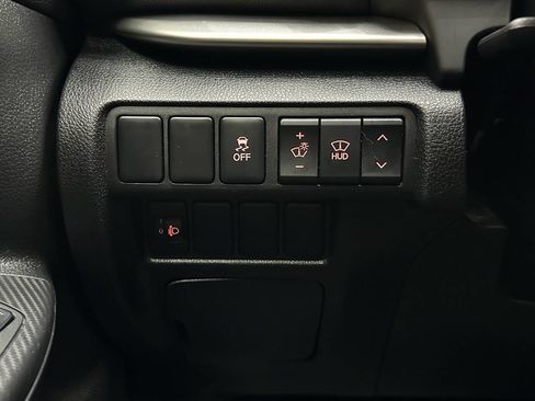 Used 2018 Mitsubishi Eclipse Cross SEL image 25