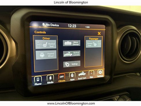 Used 2021 Jeep Gladiator Willys image 33