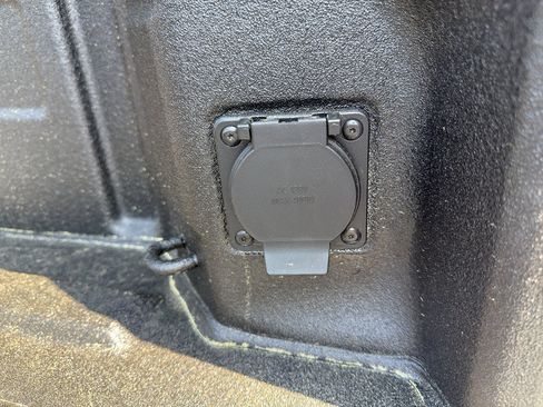 New 2026 Chevrolet Silverado 2500 Custom w/ Custom Value Package AWD/4WD image 12