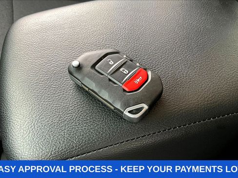 Used 2024 Jeep Wrangler Unlimited AWD/4WD image 45