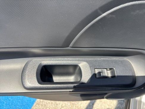 Used 2018 Toyota Prius C Two FWD image 23