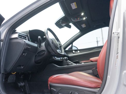 Used 2024 Kia K5 GT-Line image 13