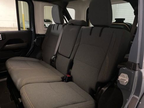 Used 2025 Jeep Wrangler Unlimited Sahara w/ Safety Group AWD/4WD image 72