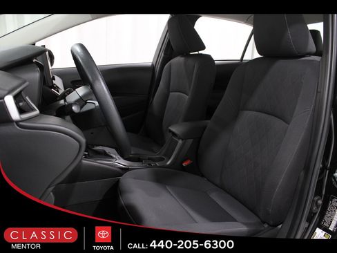 Certified 2023 Toyota Corolla LE image 5