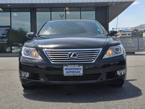 Used 2012 Lexus LS 460 AWD w/ Luxury Value Edition image 8