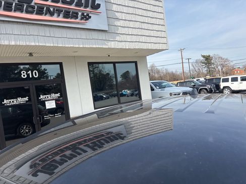 Used 2024 Chevrolet Equinox LS image 12