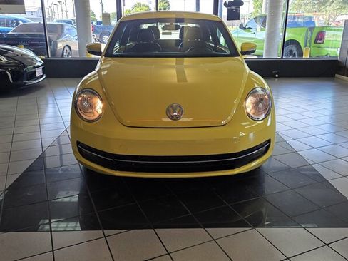 Used 2012 Volkswagen Beetle 2.5 FWD image 3