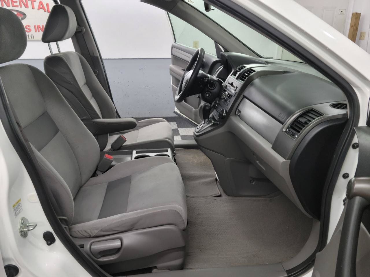 Used 2011 Honda CR-V EX image 13