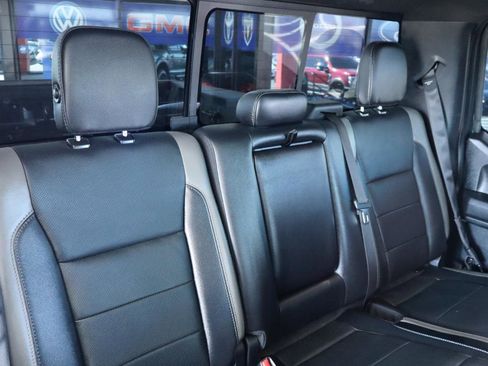 Used 2017 Ford F150 Raptor w/ Equipment Group 802A Luxury image 39